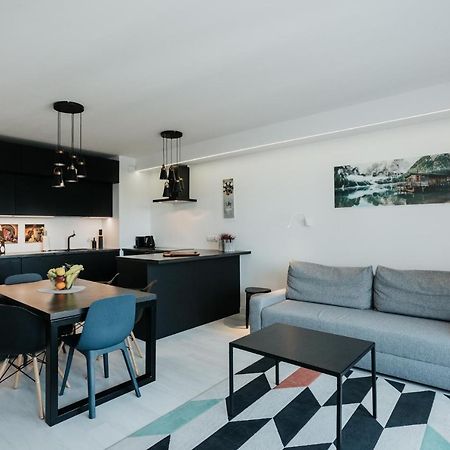 Arcade Old Town With Free Parking Apartment Krakow Luaran gambar