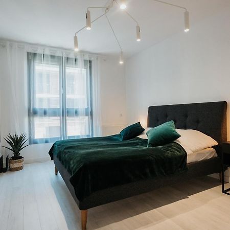 Arcade Old Town With Free Parking Apartment Krakow Luaran gambar